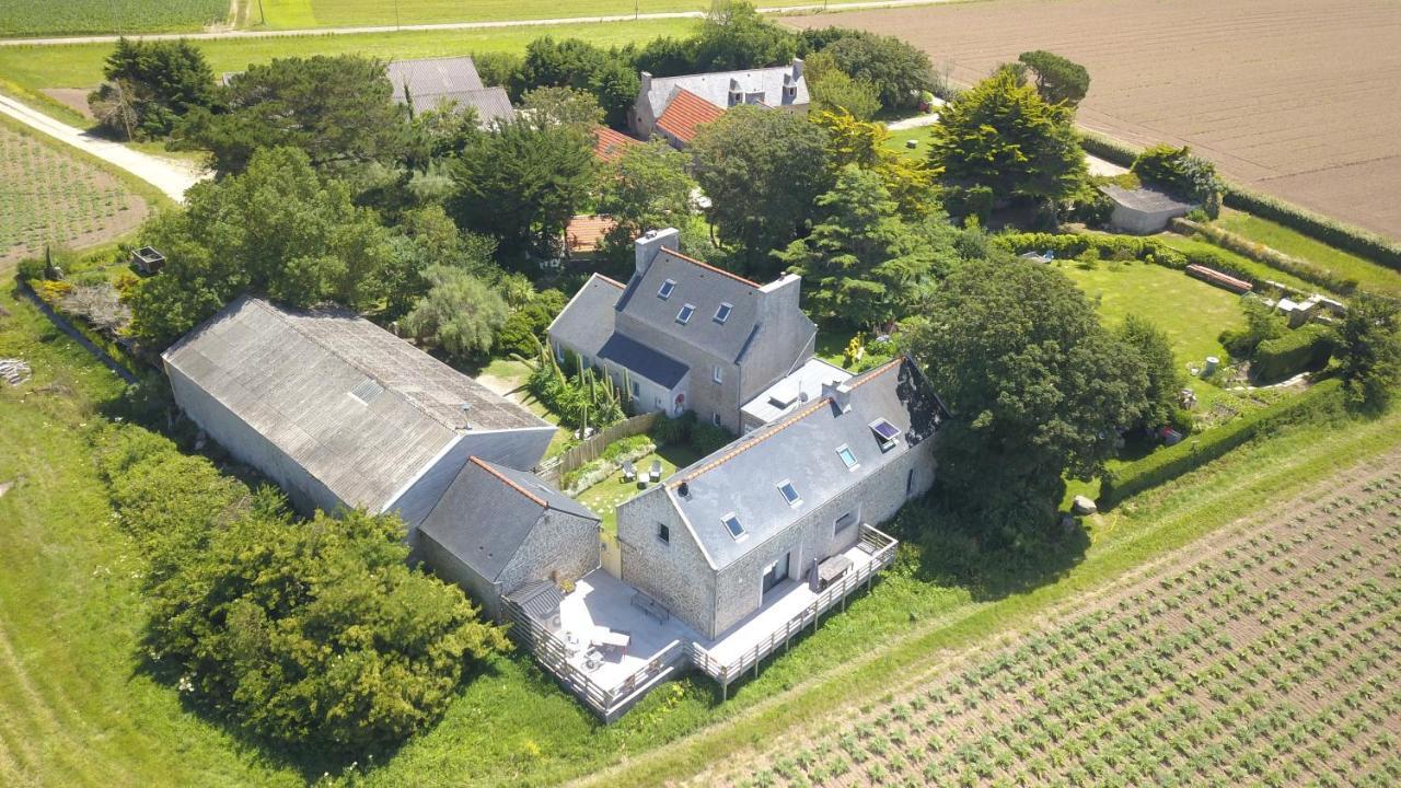 La Grange Aux Lievres, Gites Kerdoel Cleder Exterior photo